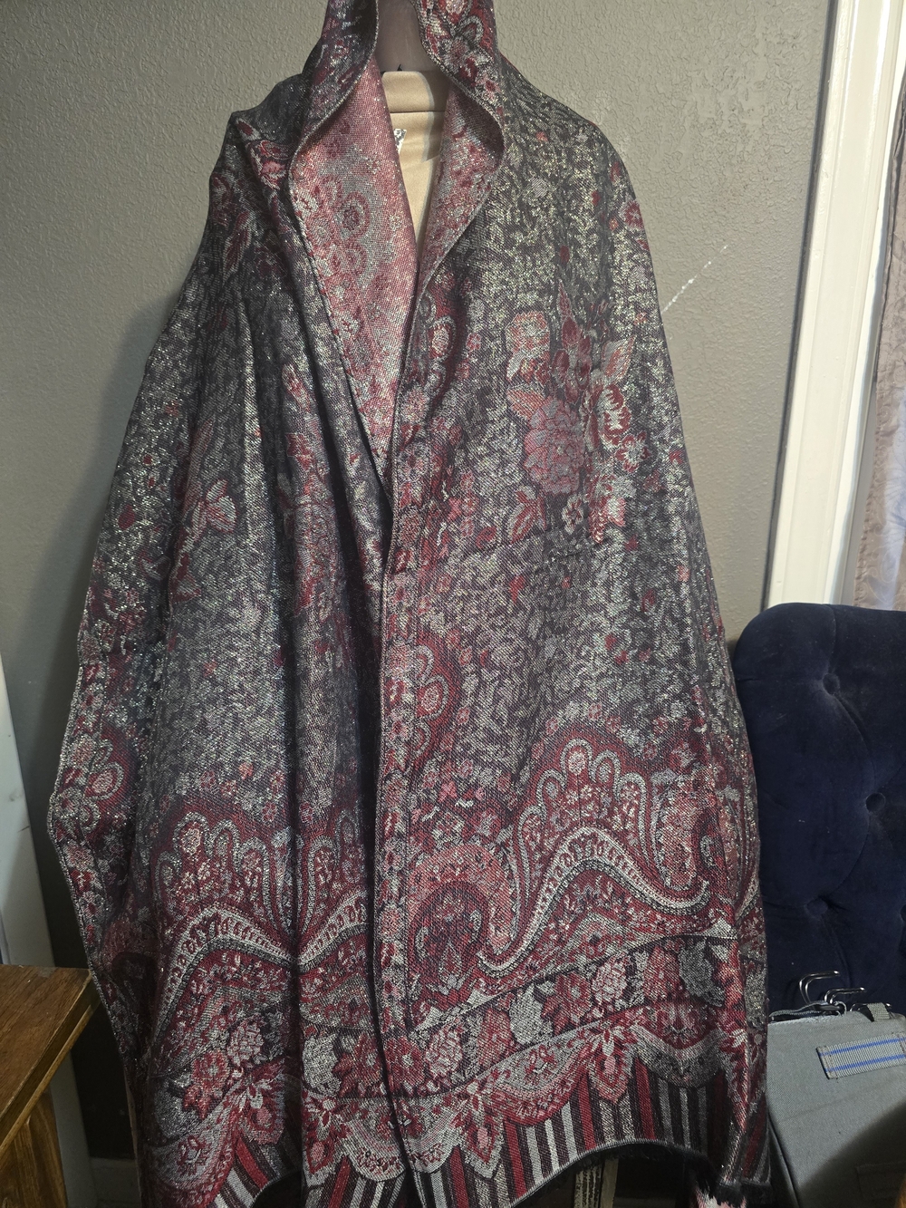 Vince Camuto Reversible Paisley Jacquard Shawl in Deep Red and Charcoal